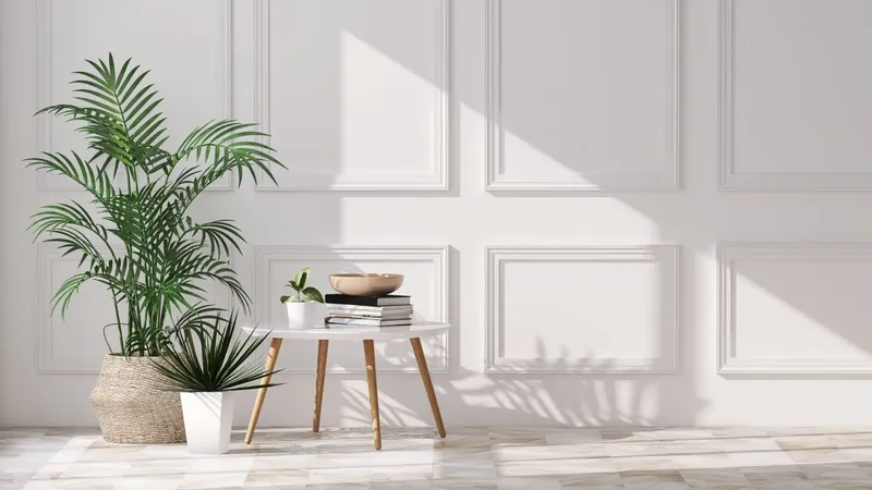 Molduras de gesso decorativas no teto com acabamento refinado